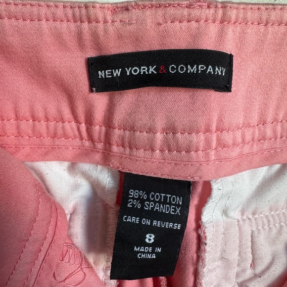 New York & Company Pink Capri Pants- Size 8 - Picture 6 of 7